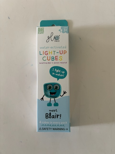 Glo Pals Light-Up Cubes