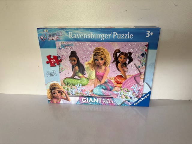 Ravensburger Mermaid Magic Floor Puzzle UPC #4005555043232