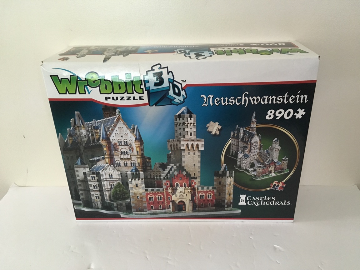 Wrebbit Neuschwanstein Castle 3D Puzzle UPC #665541020056