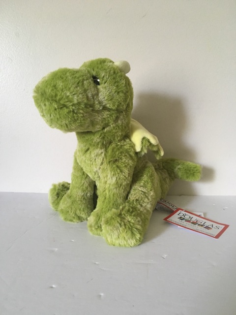 Douglas Lucian Green Dragon (Sitting) #822 UPC #767548151549