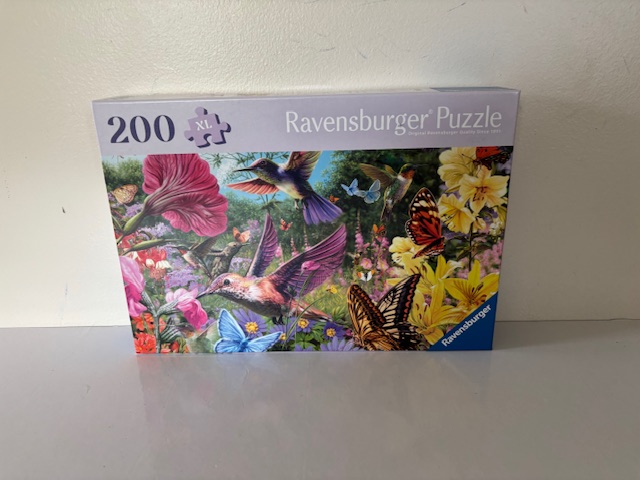 Ravensburger Hummingbirds and Butterflies XL Puzzle UPC #4005555013693