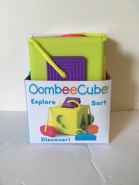 Fat Brain Oombee Cube UPC #811802021083