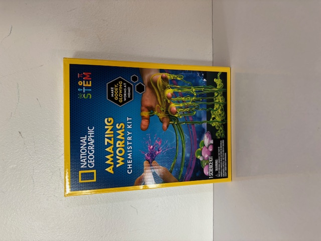 National Geographic Amazing Worms Chemistry Kit UPC #816448029820