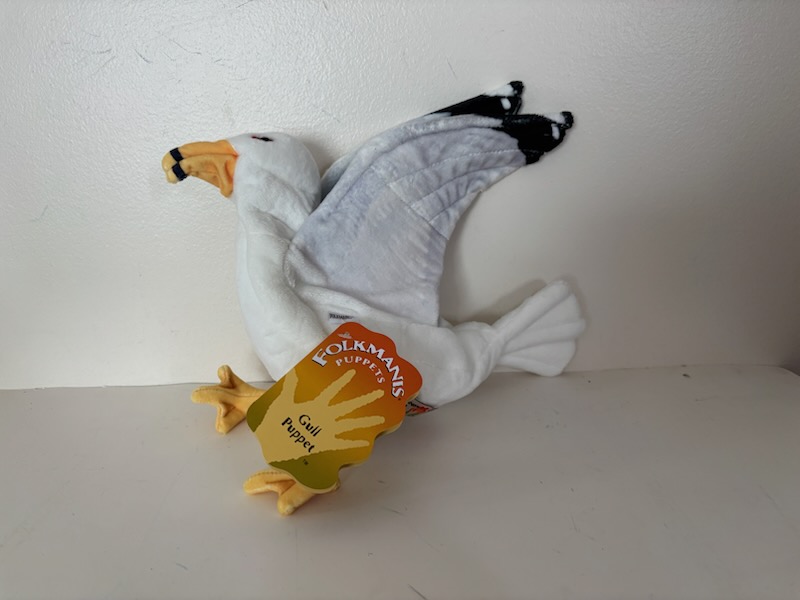 Folkmanis Gull Puppet UPC #638348032355
