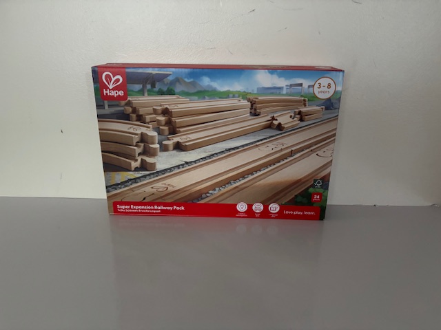 Hape Super Expansion Railway Pack UPC #6943478014954