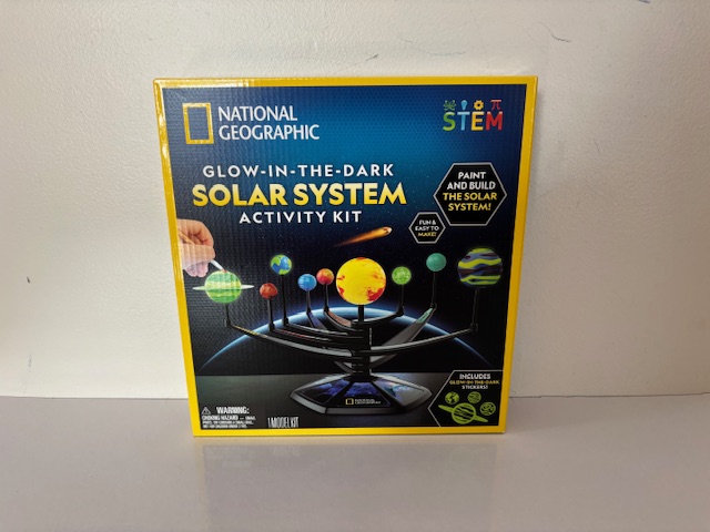 National Geographic Glow in the Dark Solar System STEM Kit UPC #810070624170