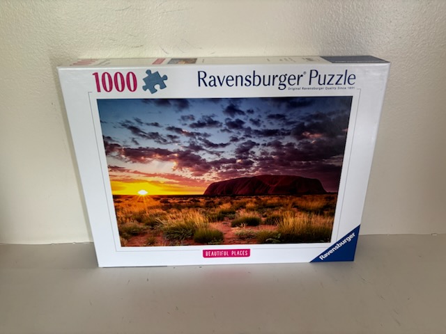 Ravensburger Beautiful Places Ayers Rock, Australia Puzzle UPC #4005555000488