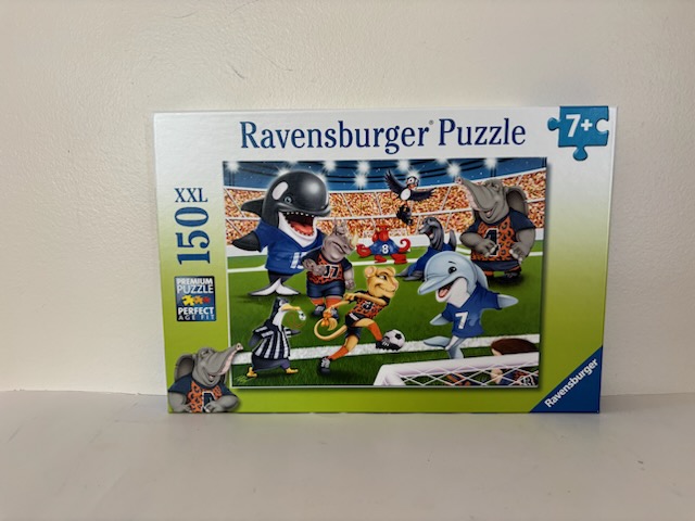 Ravensburger 150Piece Soccer Field Flair Puzzle UPC #4005555041351