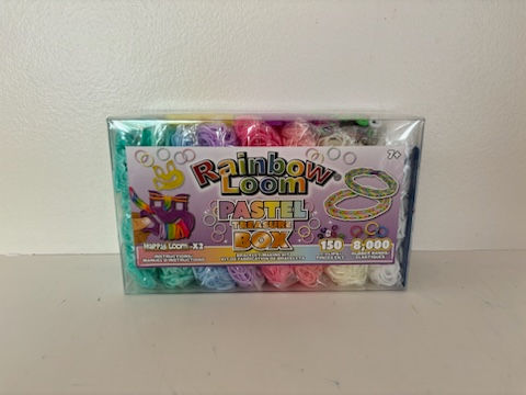Rainbow Loom Pastel Treasure Box UPC #812317025856