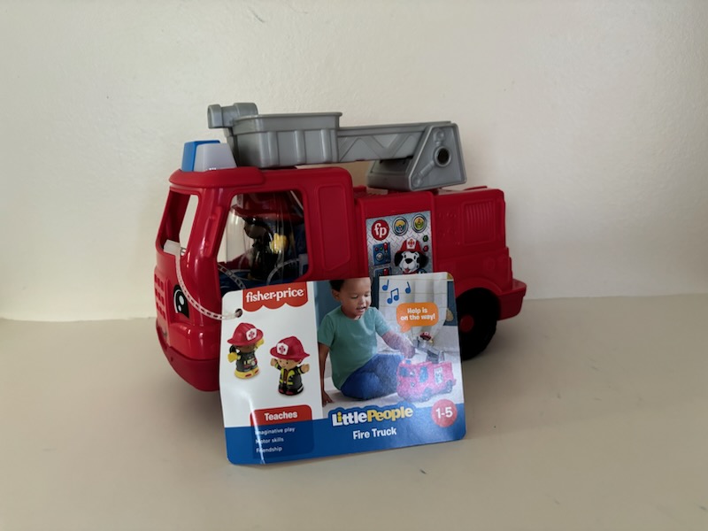 Fisher Price Little People Helping Others Fire Truck UPC #194735225668