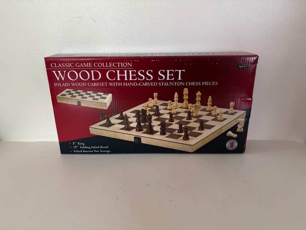 Hansen Classic Wood Chess Set UPC #025766200044