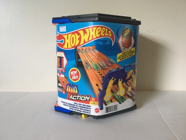 Hot Wheels Roll Out Raceway UPC #887961982015
