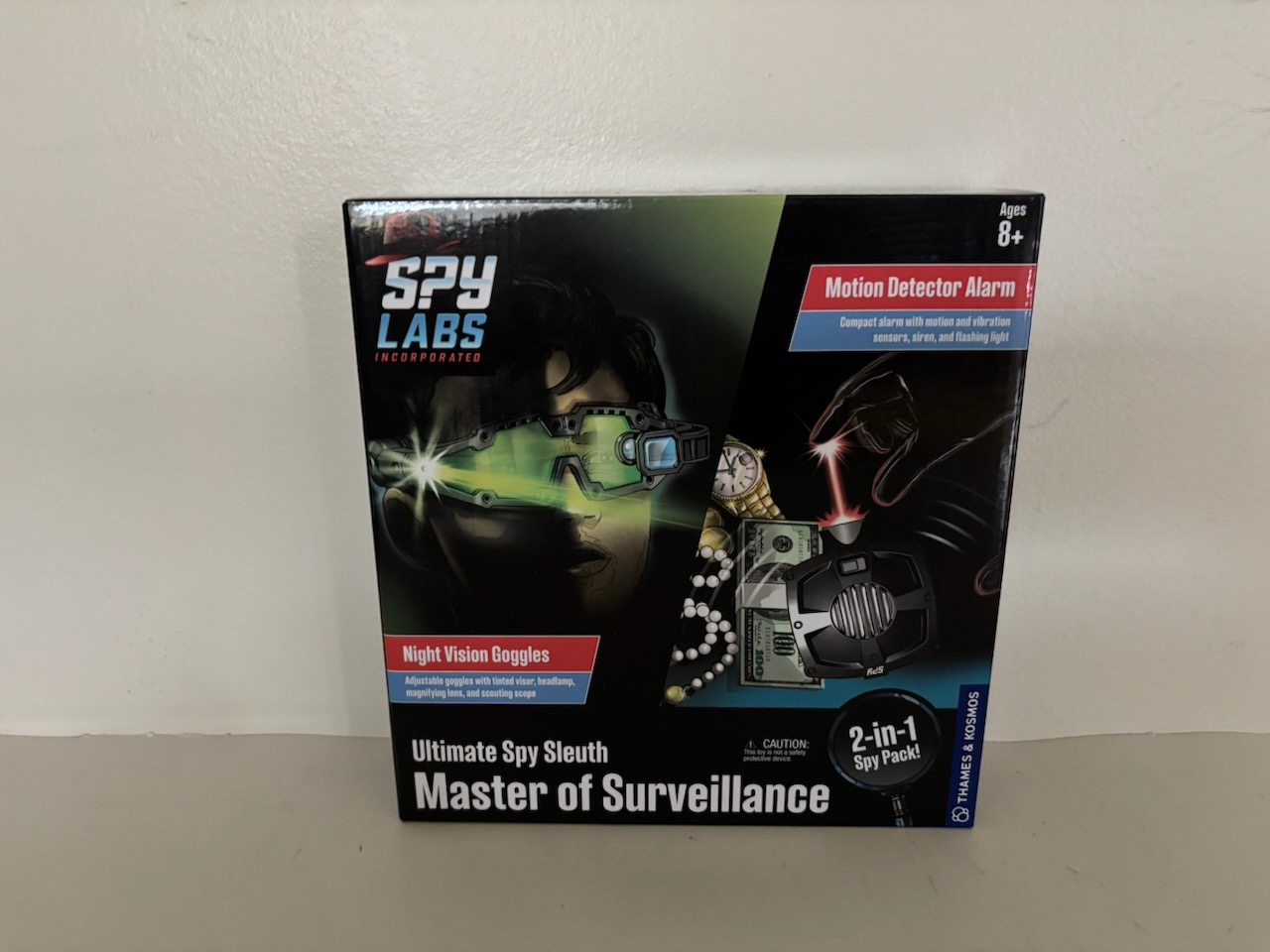 Thames & Kosmos Ultimate Spy Sleuth 2 in 1 Spy Pack UPC #814743019034