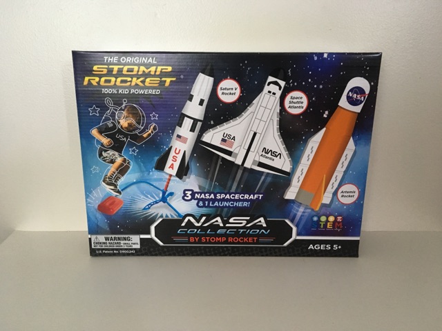 D & L Nasa Collection Stomp Rocket Set UPC #795516400207