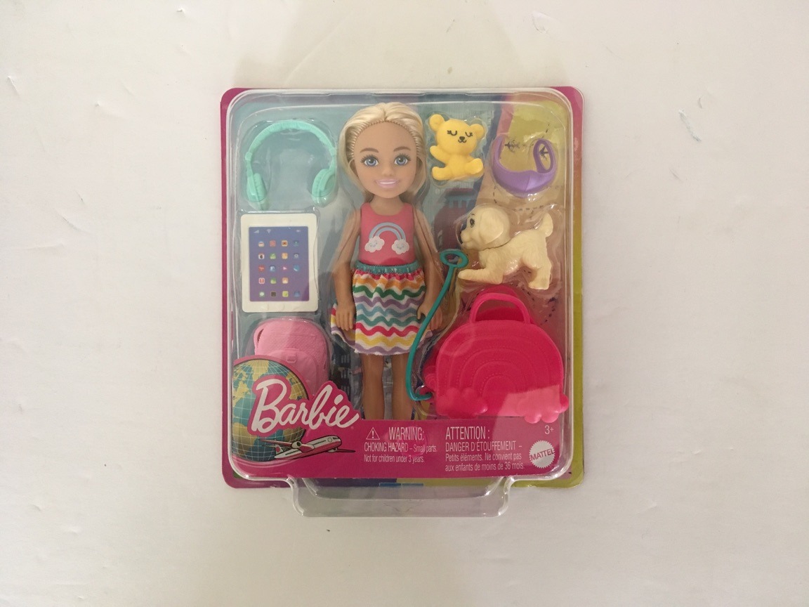 Mattel Mini Barbie Set UPC #194735098132