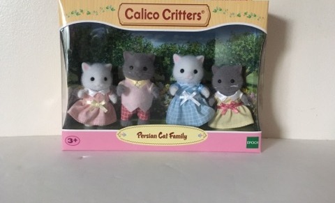 Calico Critters Persian Cat Family UPC #020373218659