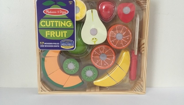 Melissa & Doug Cutting Fruit UPC #000772040211