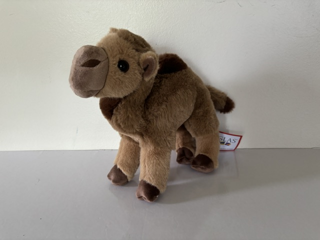 Douglas Gobie Camel Plush 4598 UPC #767548162620