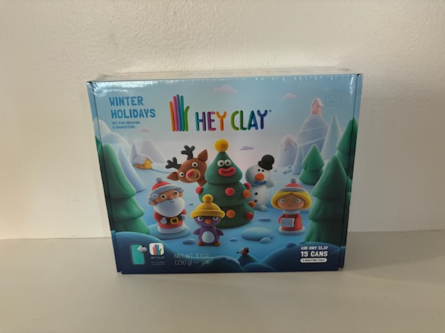 Fat Brain Hey Clay Winter Holidays Air Dry Clay Set UPC #4897105243762