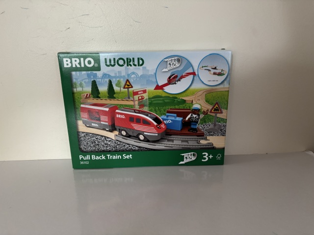 Brio World Pull Back Train Set 36102 UPC #7312350361025