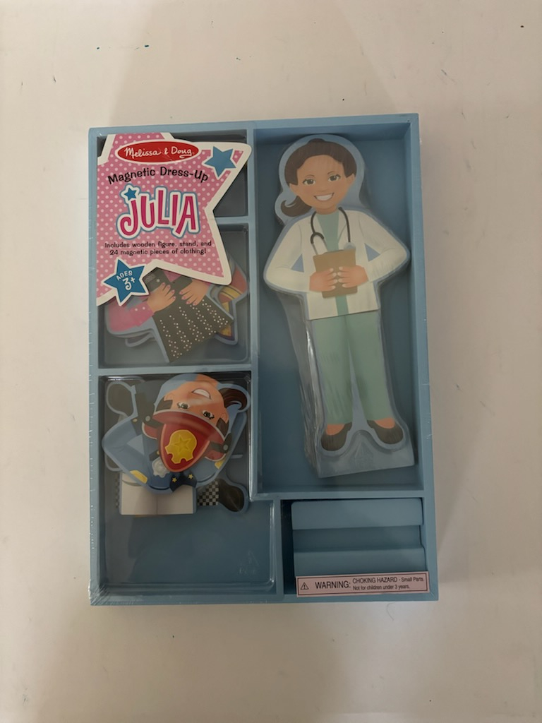 Melissa & Doug Magnetic Dress-Up Julia UPC #000772051644