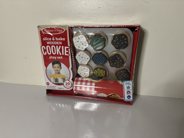 Melissa & Doug Cookie Play Set UPC #000772040747