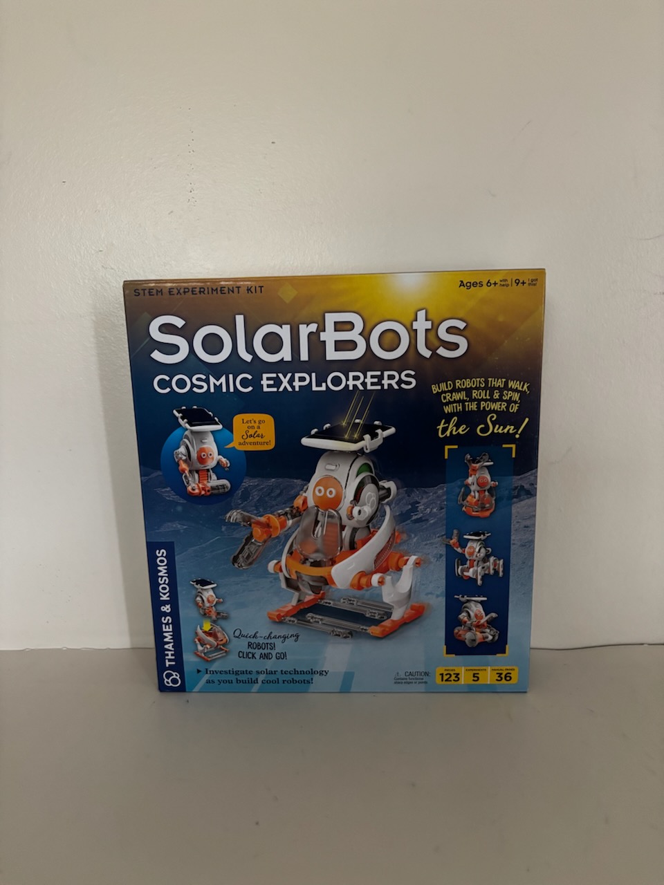 Thames & Kosmos SolarBots Cosmic Explorers Kit UPC #814743019423