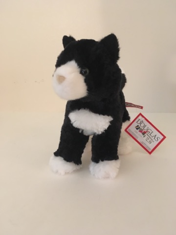 Douglas Snippy Cat #4092 UPC #767548123263