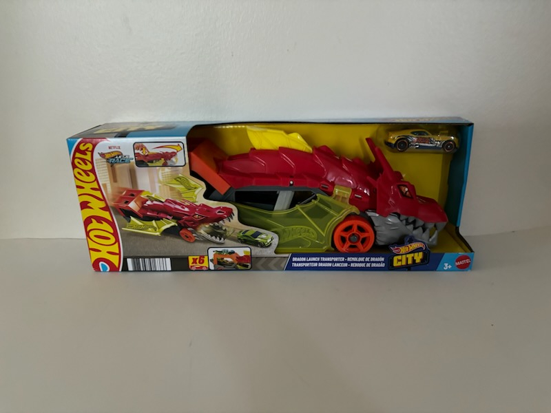 Mattel HotWheels City Dragon Launch Transporter UPC #887961916386