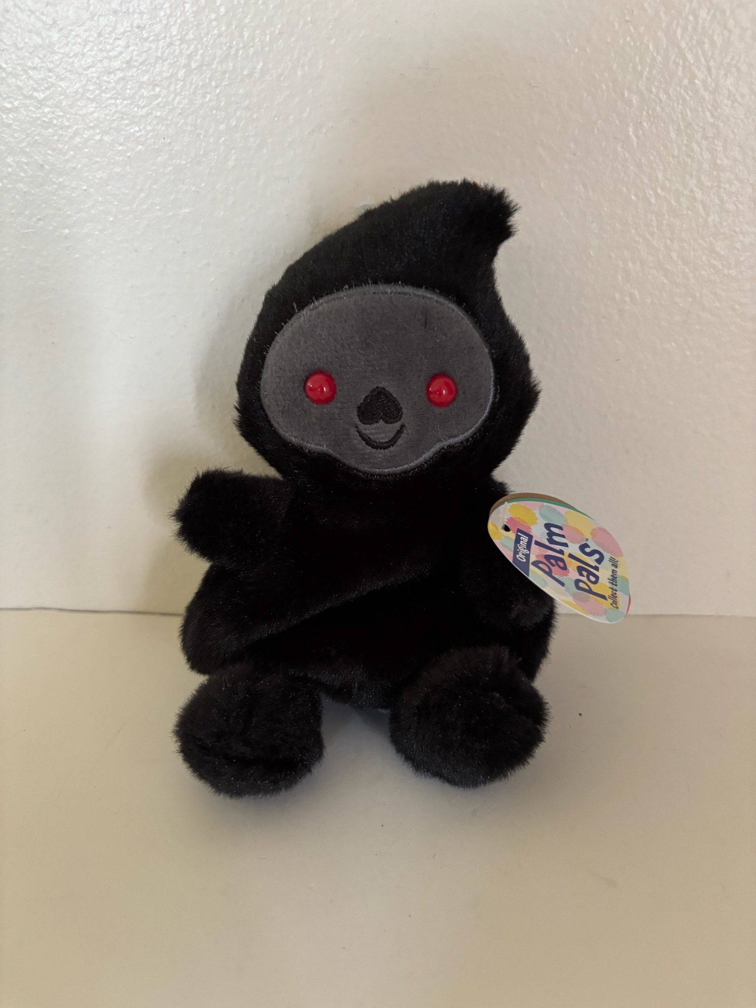 Aurora Palm Pals Omen Grim Reaper UPC #092943135604