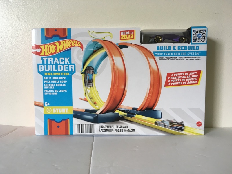 Mattel HotWheels Track Builder Unlimited Split Loop Pack #HDX77