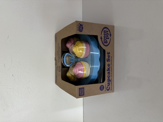 Green Toys Cupcake Set UPC 3816409011529