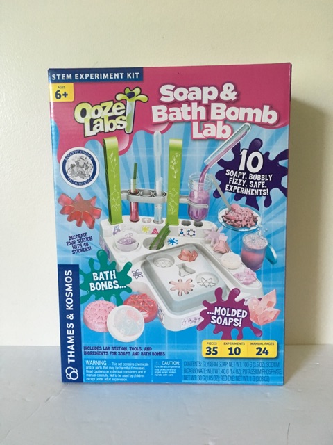 Thames & Kosmos Soap & Bath Bomb Lab UPC #814743014190