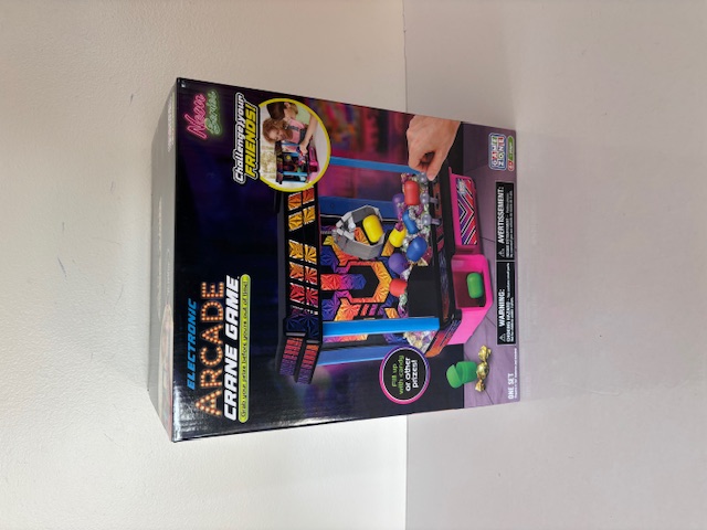Epoch Game Zone Electronic Arcade Crane Game UPC #020373251687