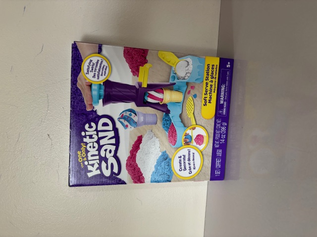 SpinMaster Soft Serve Station Kinetic Sand Set UPC #778988501719