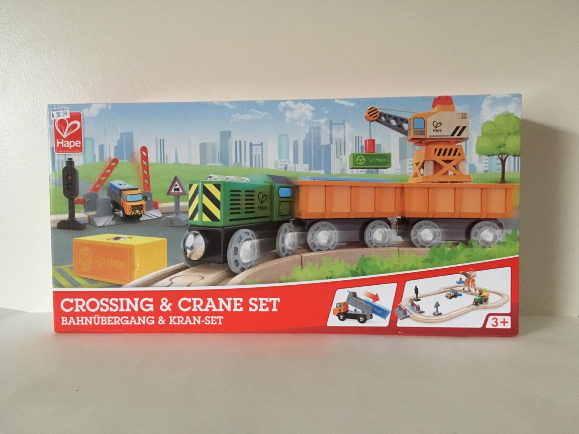 Hape Crossing & Crane Set UPC #6943478021648