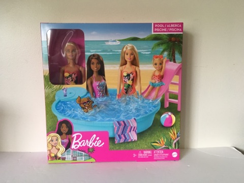 Barbie Pool Playset GHL91 UPC #887961796841