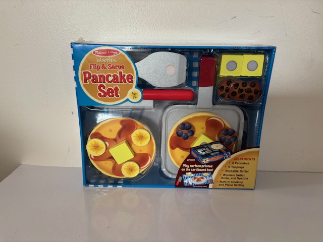 Melissa & Doug Wooden Flip & Serve Pancake Set UPC #000772093422