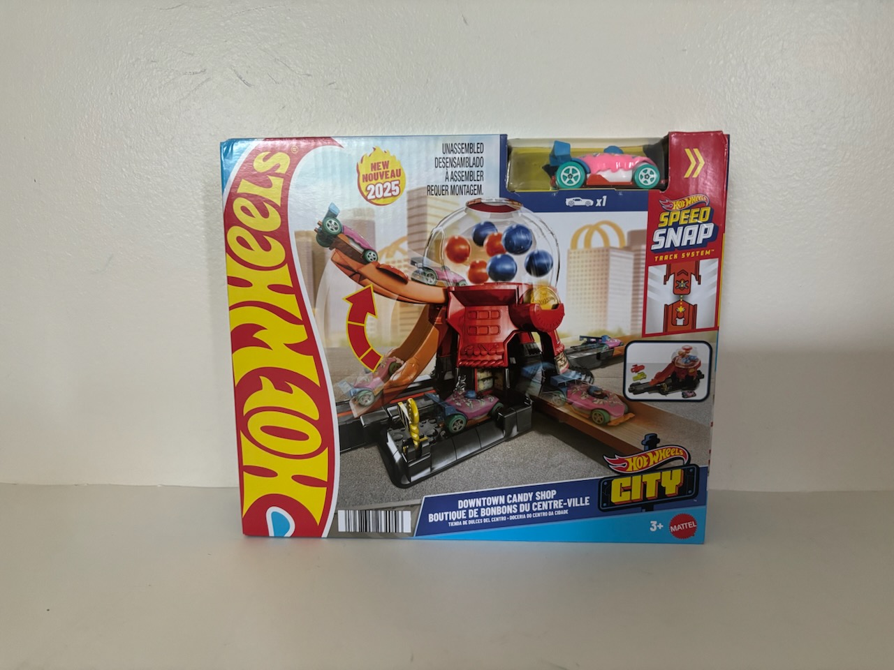 Mattel HotWheels Downtown Candy Shop UPC #194735264056