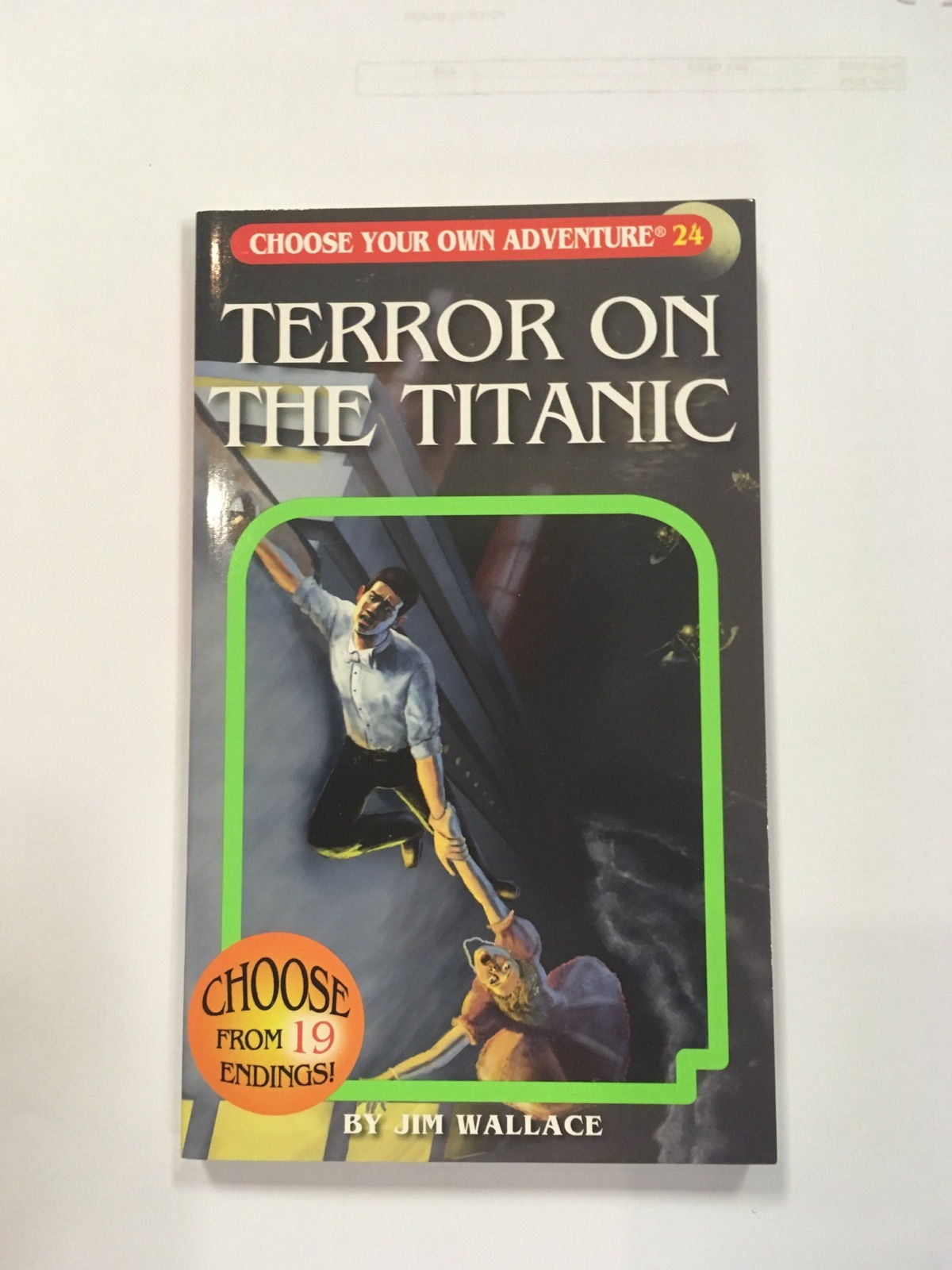 Choose Your Own Adventure Book - Terror on the Titanic UPC #9781933390246