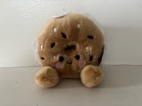 Aurora Palm Pals Tony Everything Bagel Plush UPC #092943339408