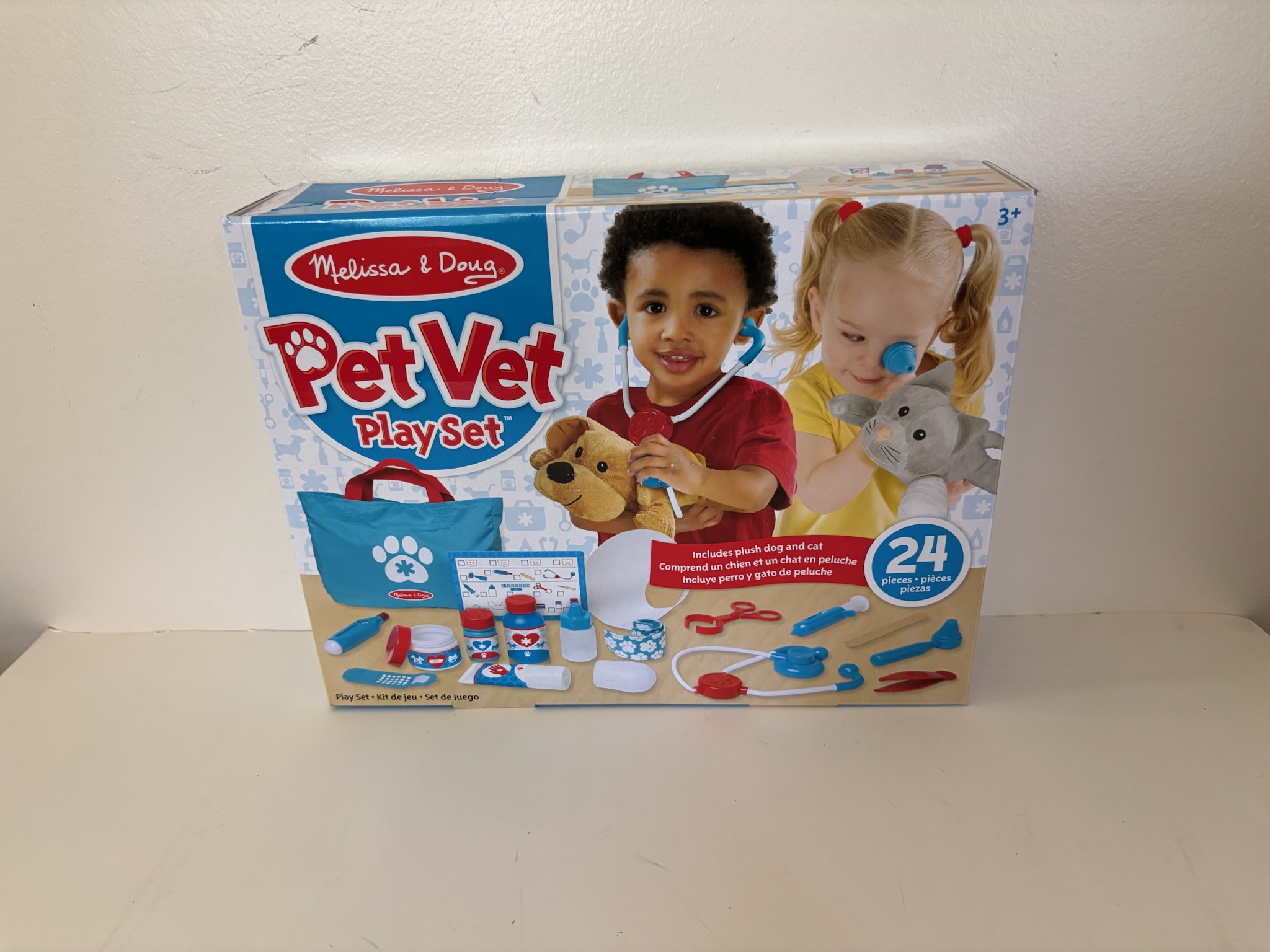 Melissa & Doug Pet Vet Play Set UPC #000772085205