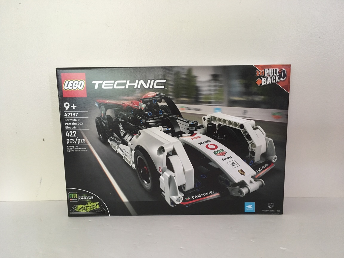 Lego Technic Formula E Porsche 99X Electric 42137 UPC #673419358033