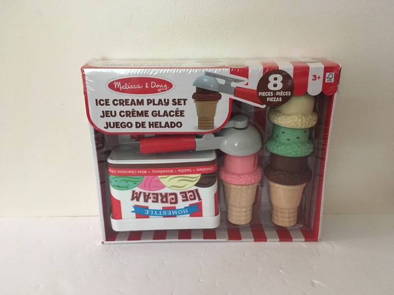 Melissa & Doug Ice Cream Playset UPC #000772040877