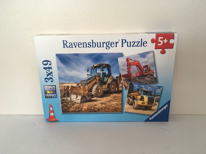 Ravensburger Digger at Work Puzzle UPC #400556050321