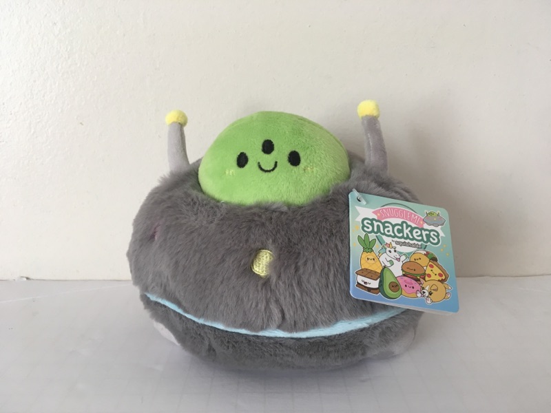 Squishable Snackers - UFO