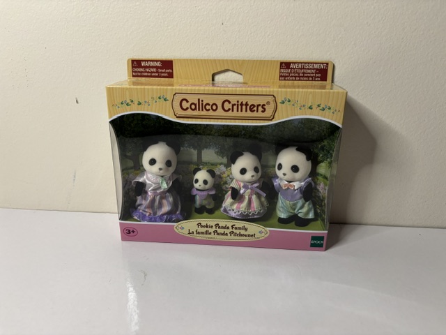 Epoch Calico Critters Pookie Panda Family UPC #020373223271