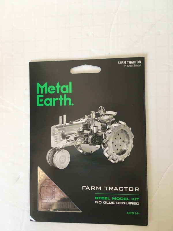 Metal Earth Farm Tractor Model