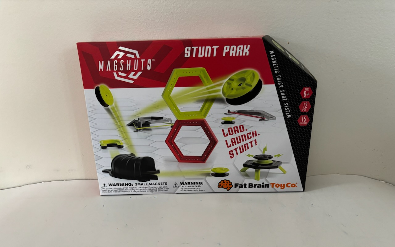 Fat Brain Magshuto Stunt Park Game UPC #810074277532