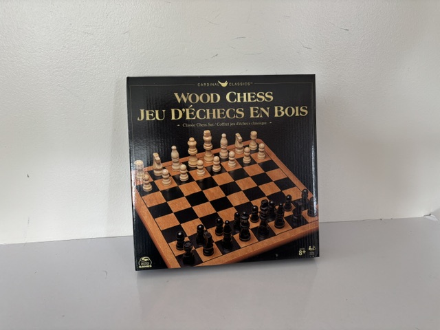 Cardinal Classics Wood Chess Set UPC #778988383902